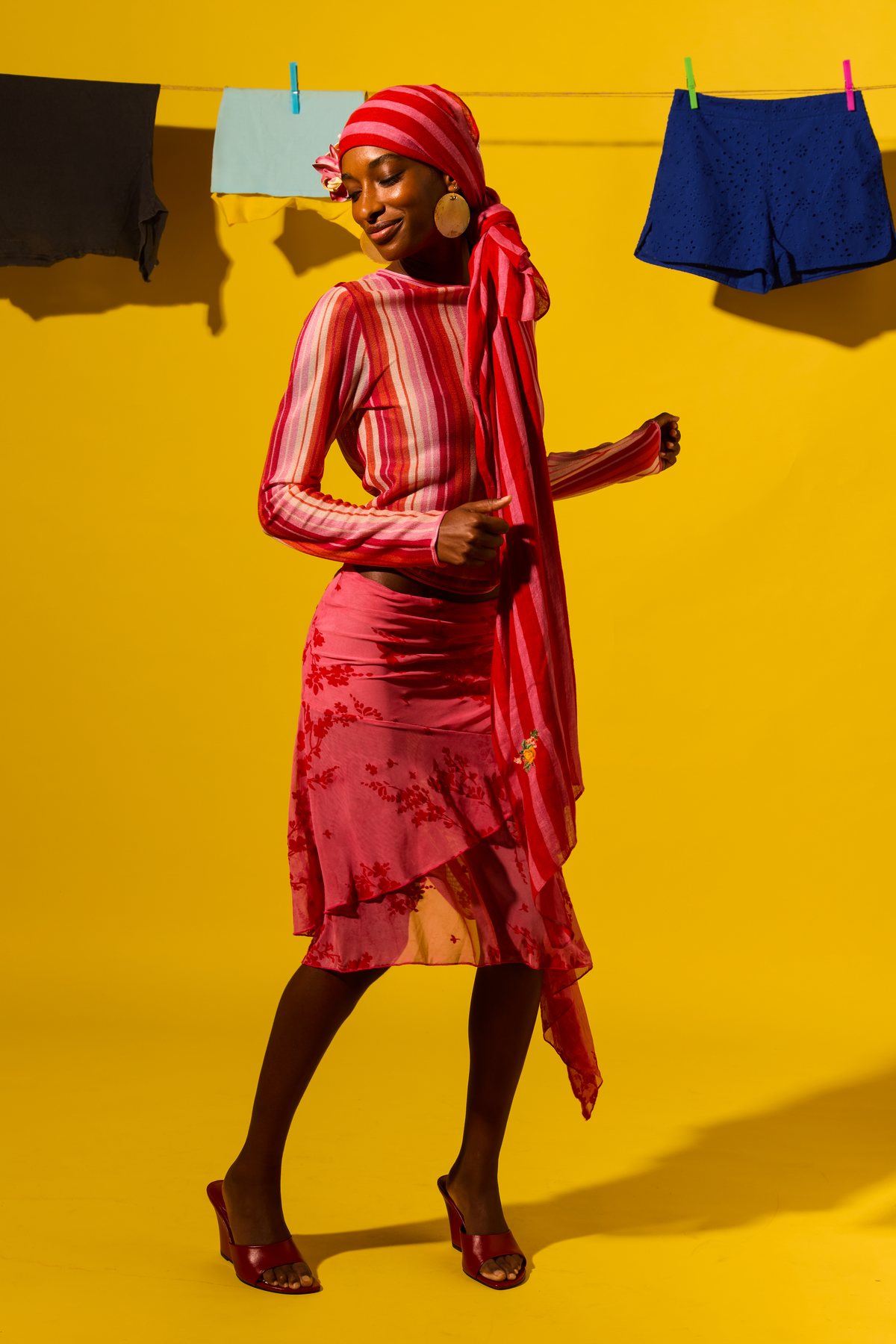 Pause in Time — Creative direction & styling by Nazlı Can — frame 9 of 9