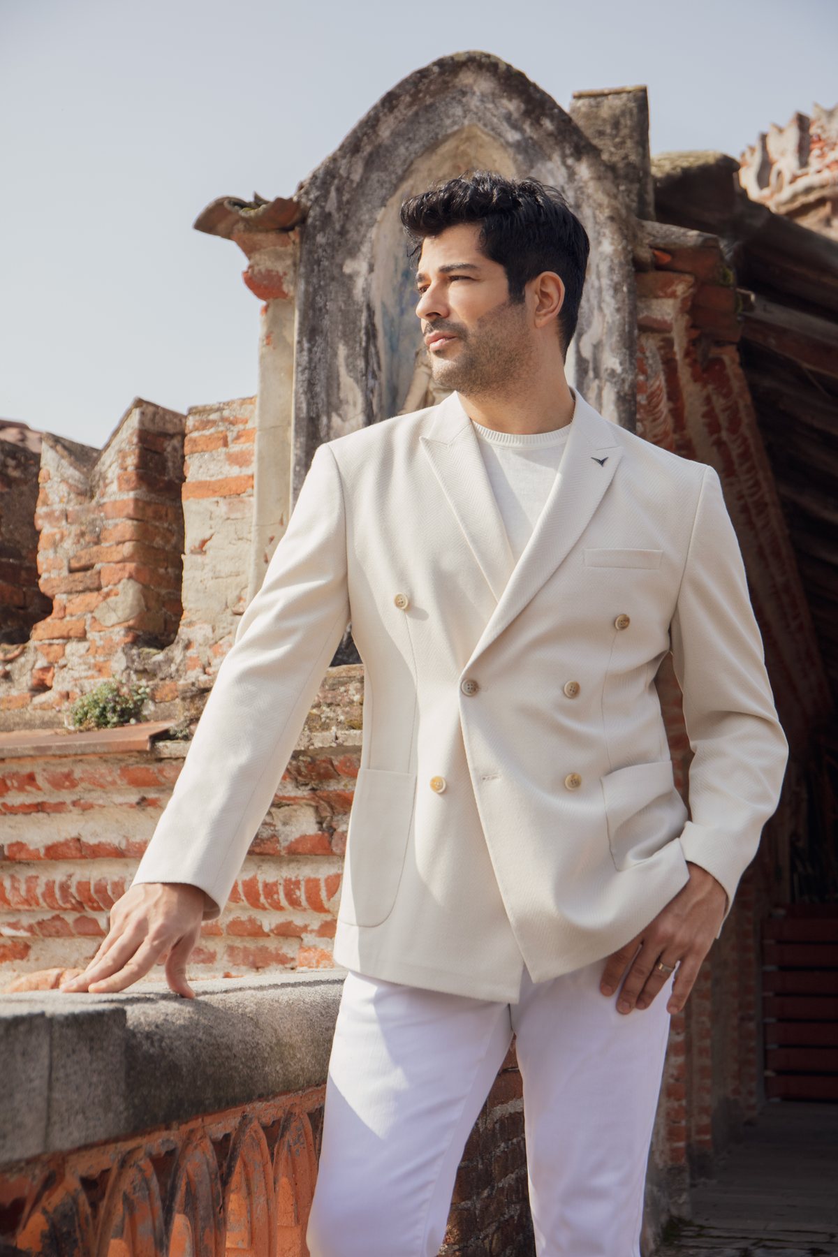 Altınyıldız Classics × Burak Özçivit SS26 — Freelance styling by Nazlı Can — frame 7 of 13