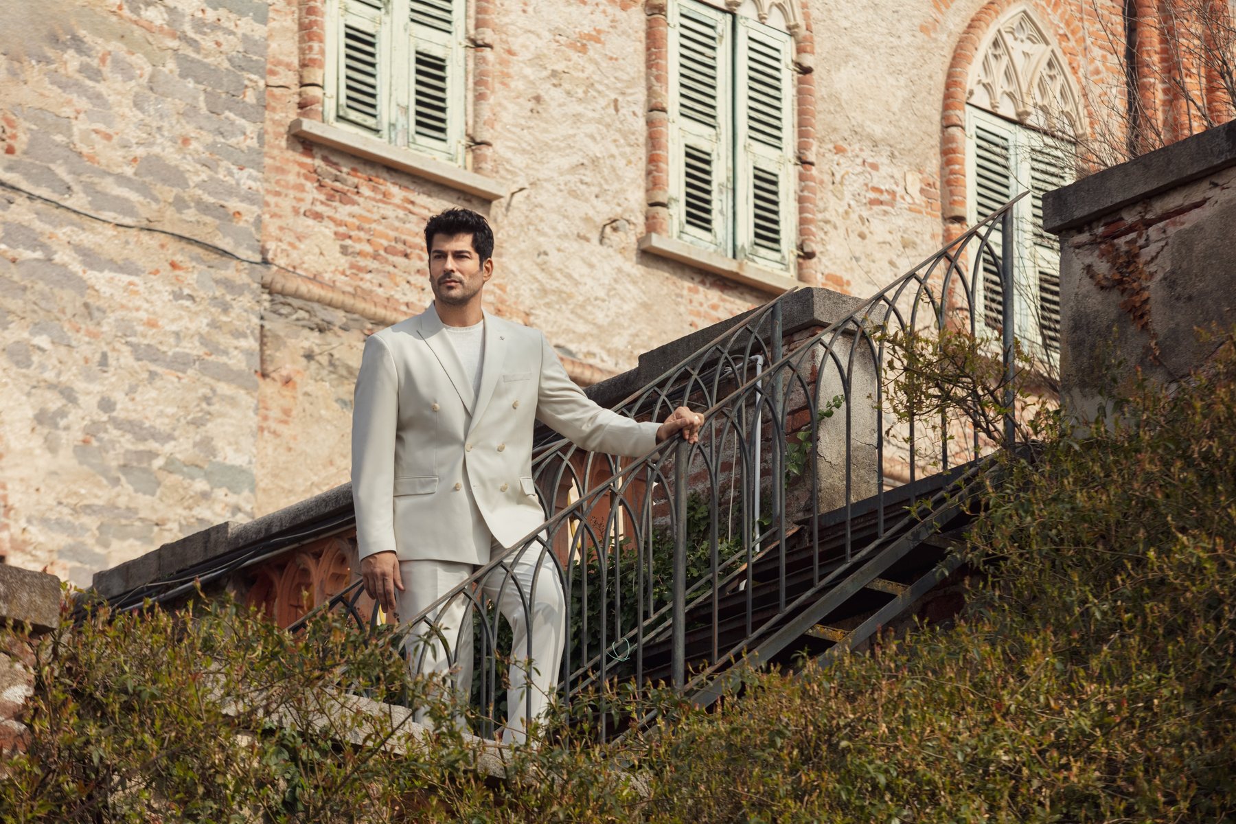 Altınyıldız Classics × Burak Özçivit SS26 — Freelance styling by Nazlı Can — frame 6 of 13