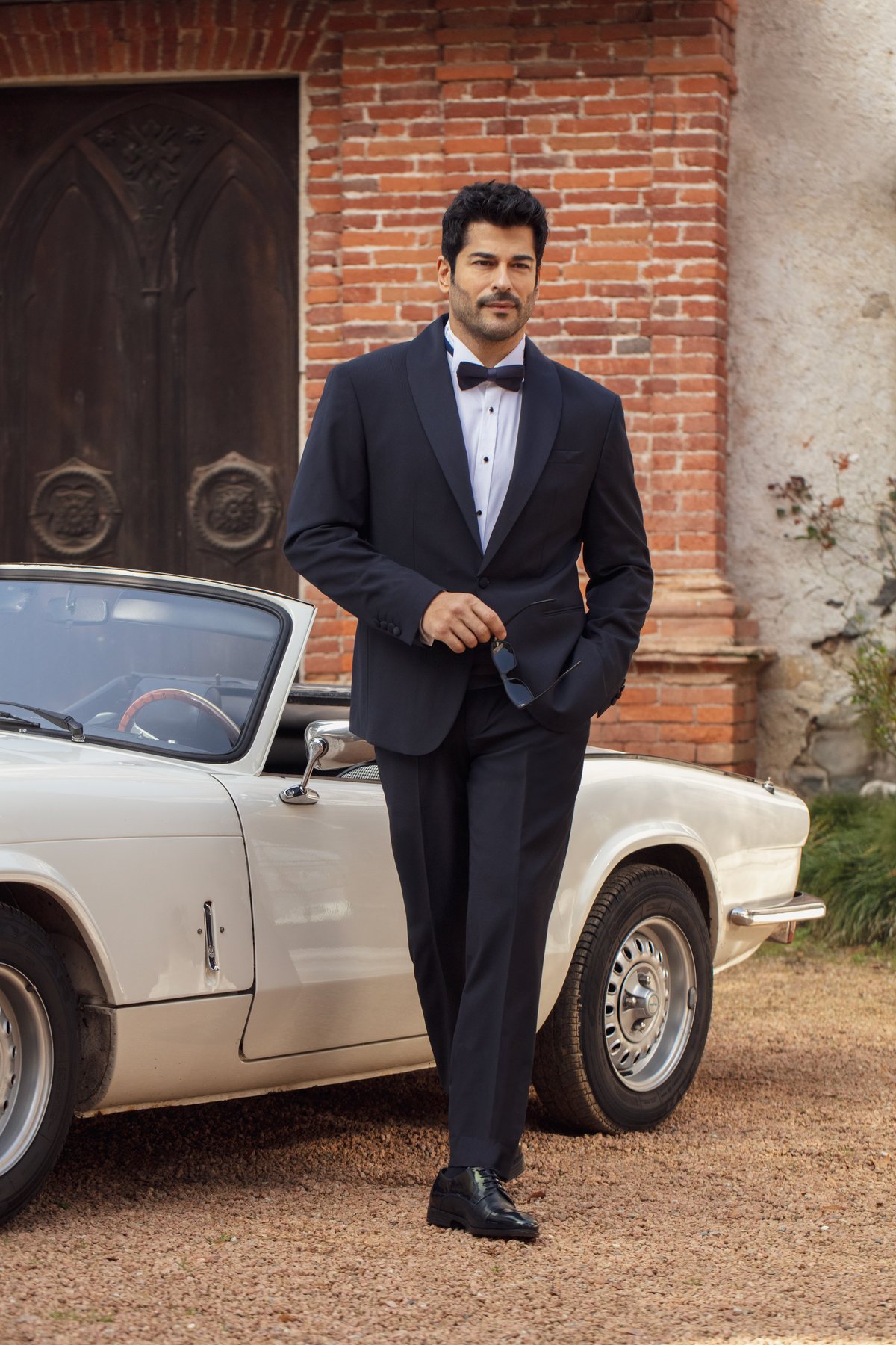 Altınyıldız Classics × Burak Özçivit SS26 — Freelance styling by Nazlı Can — frame 2 of 13