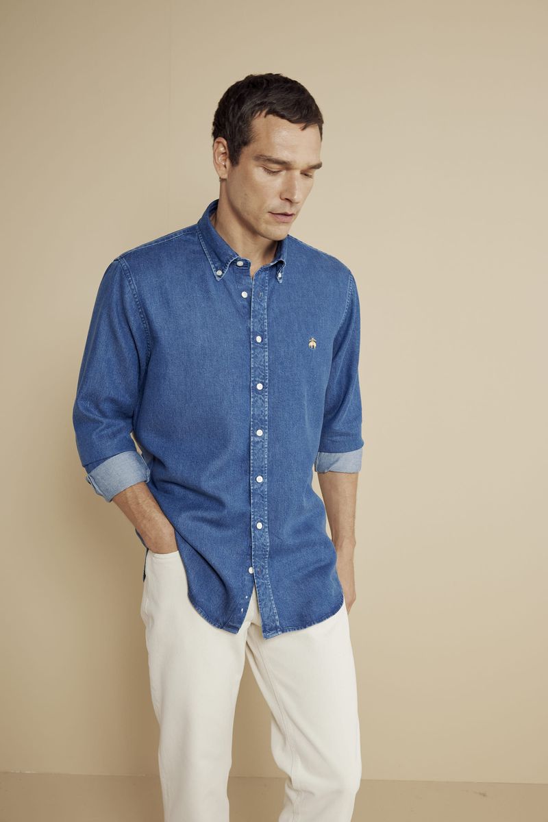 Brooks Brothers SS25 — Creative assistant by Nazlı Can — frame 19 of 34