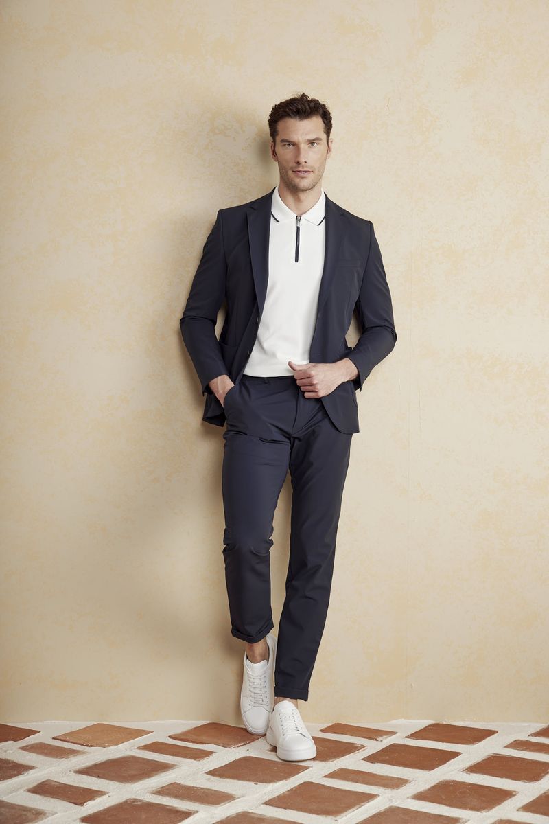 Brooks Brothers SS25 — Creative assistant by Nazlı Can — frame 10 of 34